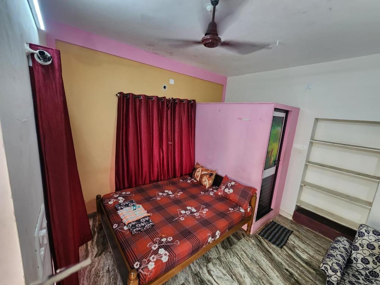 Guest Nest Hotel Manipal Luaran gambar