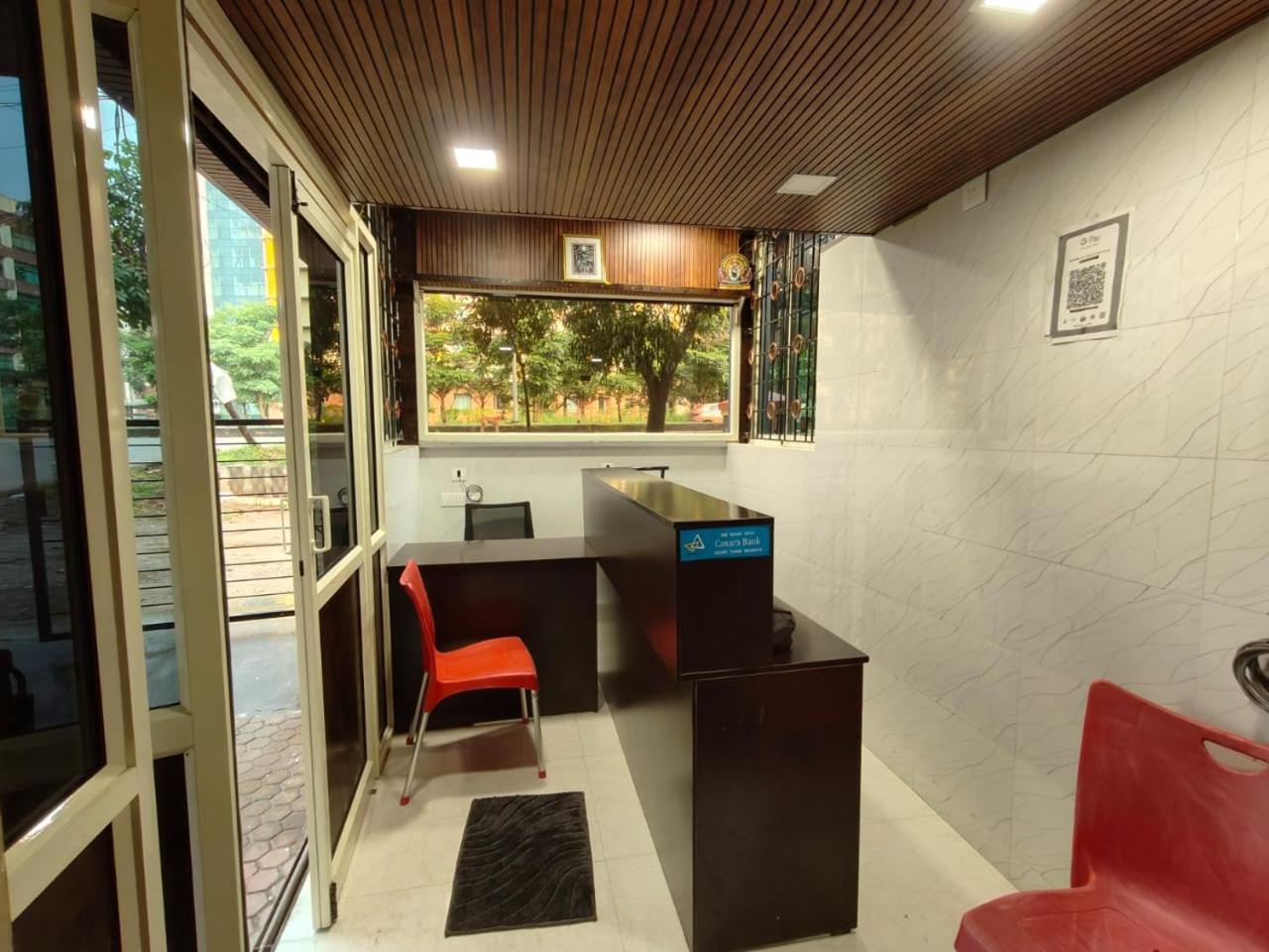 Guest Nest Hotel Manipal Luaran gambar