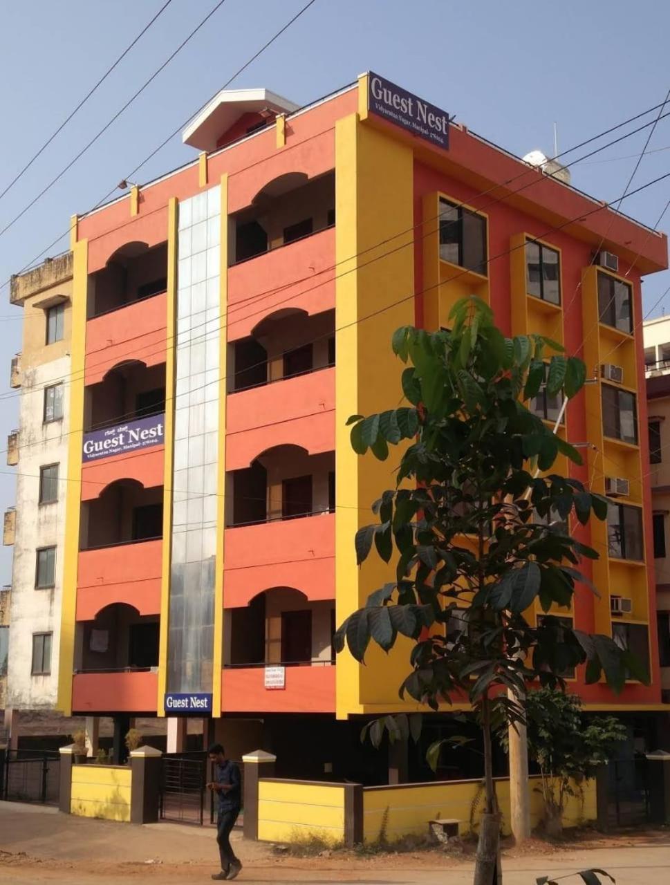 Guest Nest Hotel Manipal Luaran gambar